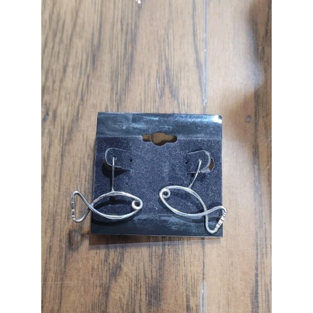 Sterling Silver Fish Shapped Fish Hook Back